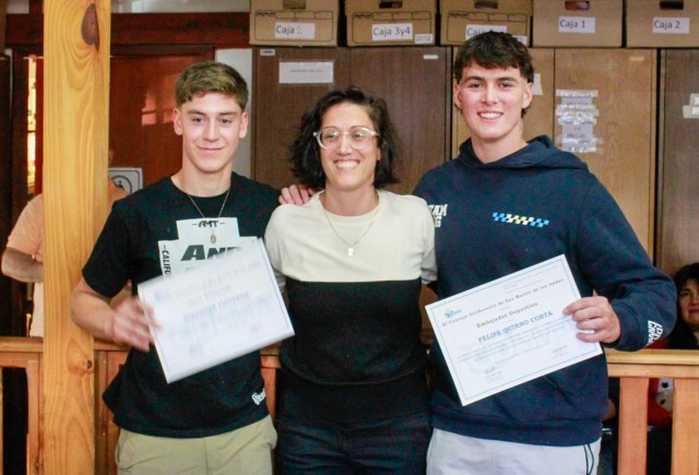 Pilotos de motocross reconocidos por su trayectoria nacional e internacional.