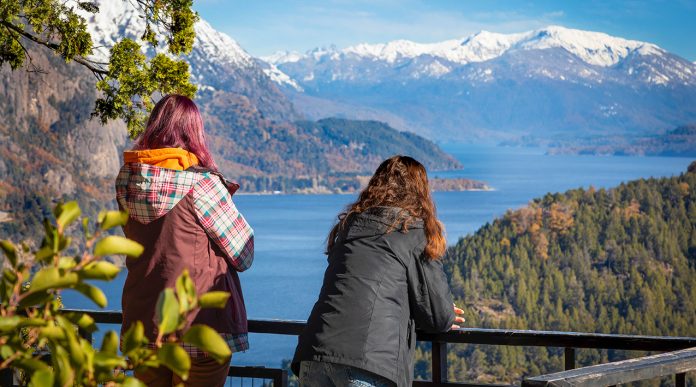 Capacitación en turismo LGBTQ+ en San Martín de los Andes.