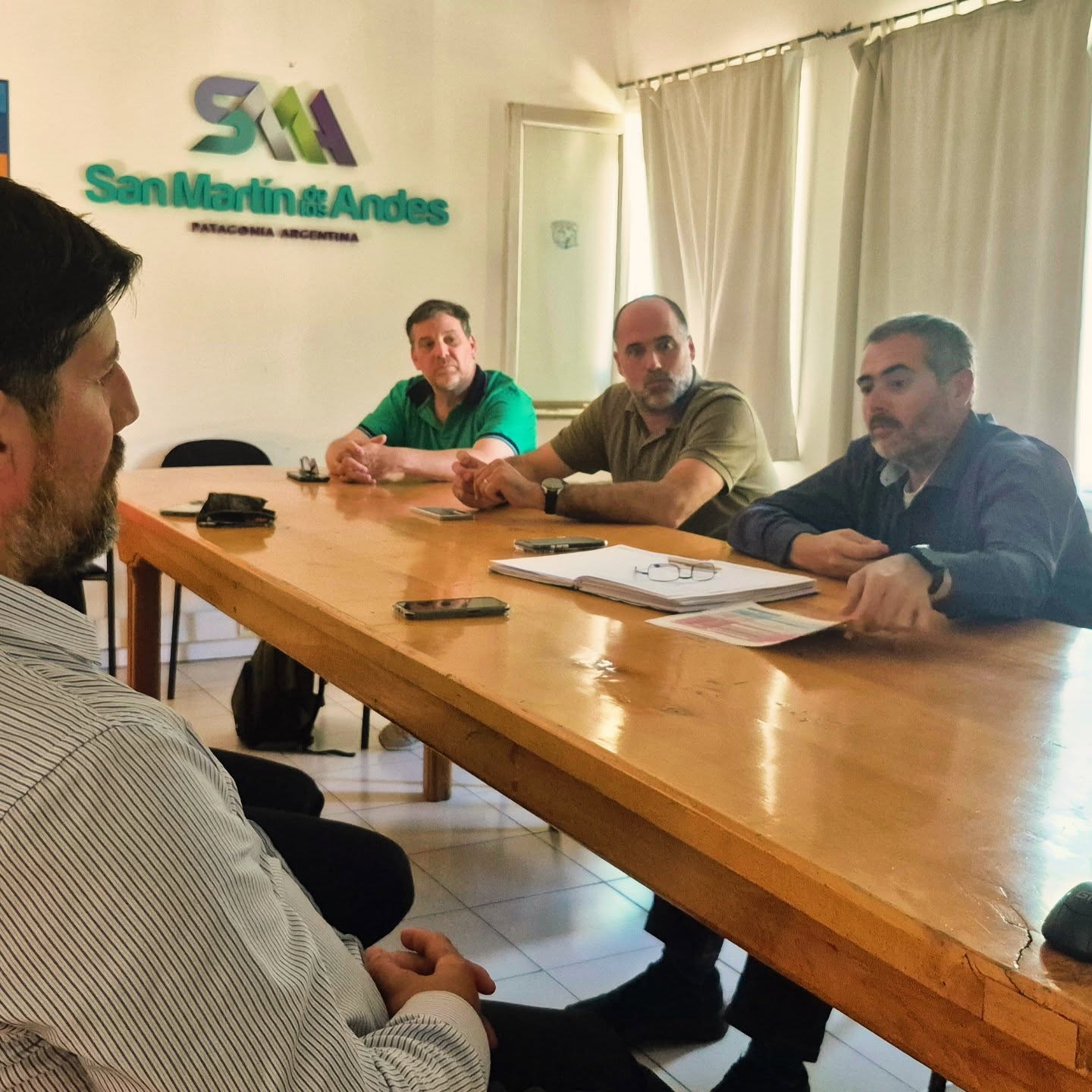 Neuquentur y Ensatur trabajan en conjunto para la promoción 2026 de San Martin de los Andes.