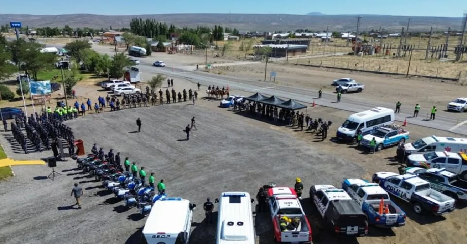 Operativo de control aéreo y terrestre de la cordillera neuquina