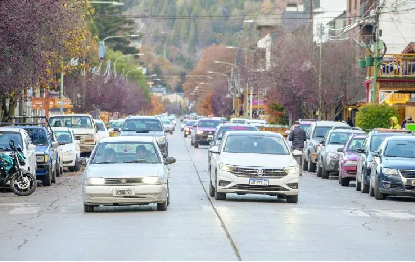 Cámara de Comercio rechaza extensión horaria y aumento de tarifas del estacionamiento medido