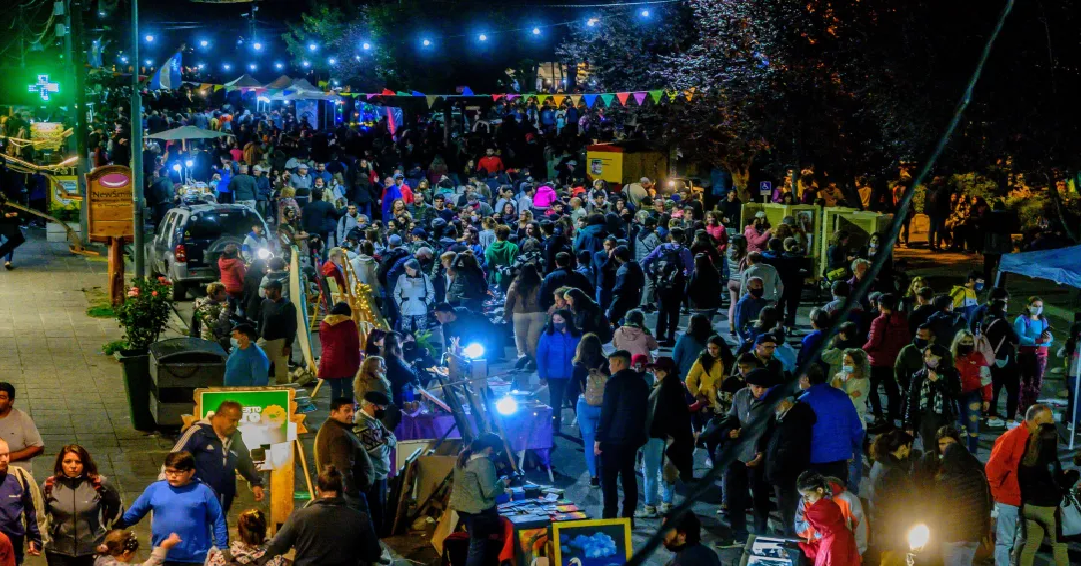 Avenida San Martin es peatonal por la Primera Noche de las Artes 2026