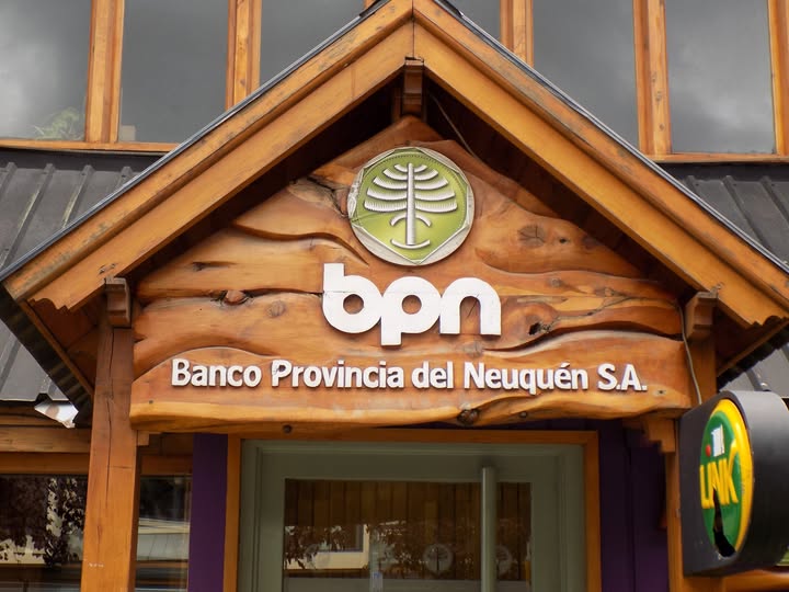 Provincia anunció el pago de sueldos a los empleados públicos