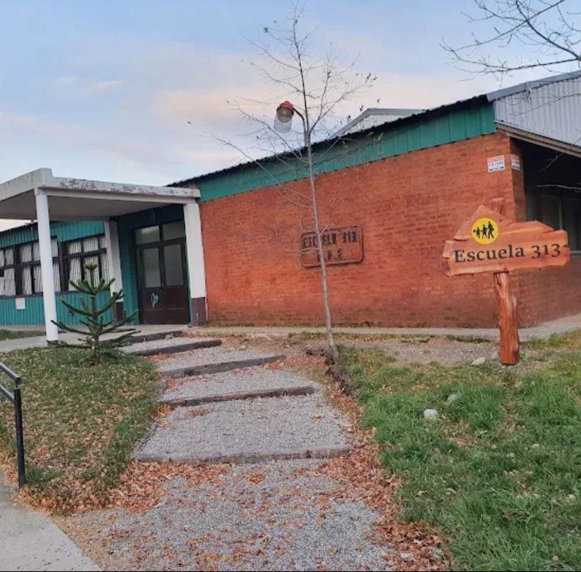 Escuela N°313 en obra: reunión para informar como empezara el ciclo lectivo 2026