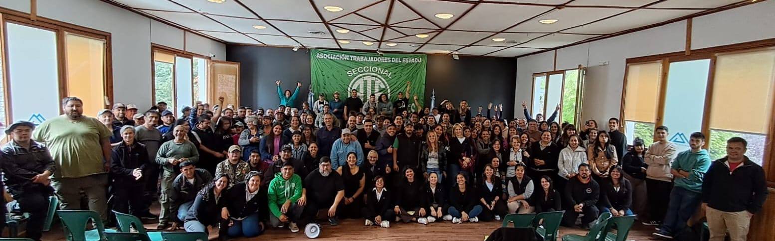 ATE firmó el pase a contrato de empleo público de 204 trabajadores