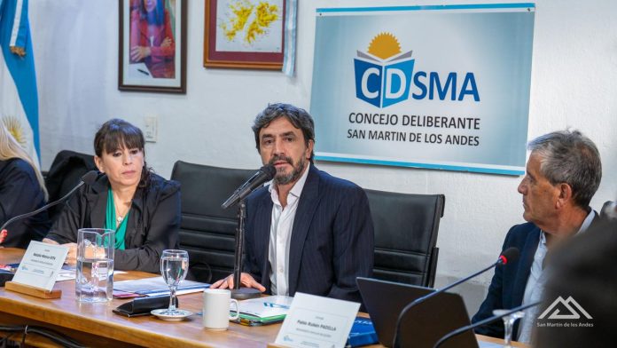 Pavimento, sendas, veredas, playones e infraestructura entre los anuncios del intendente Saloniti