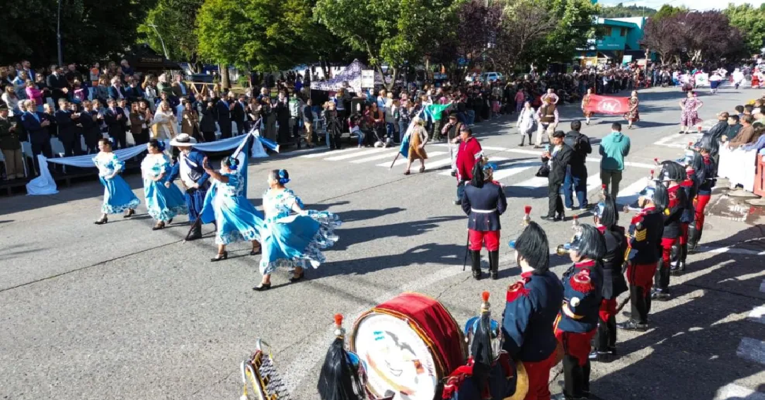 Desfile y fiesta para festejar los 128 años de San Martin de los Andes