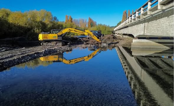 Junín de los Andes recibirá fondos para intervenir el Río Chimehuín y mejorar alcantarillas