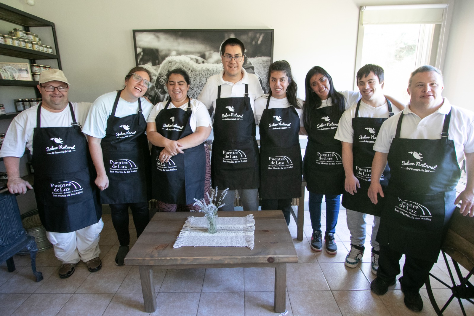 A 20 años de nuestro nacimiento, el sueño de Puentes de Luz corre riesgo de apagarse