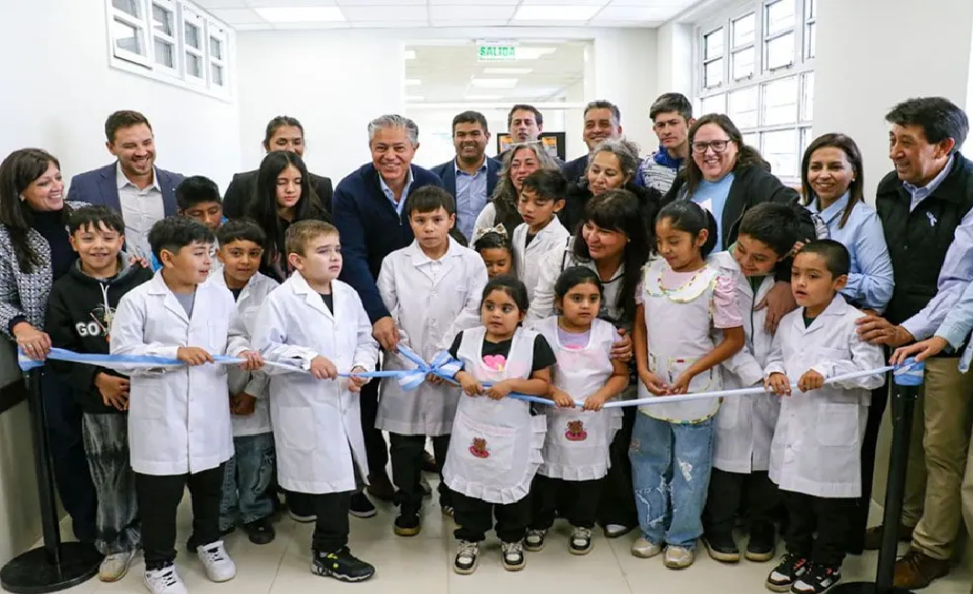 Inauguraron obras en la Escuela N°187 de Junín de los Andes.