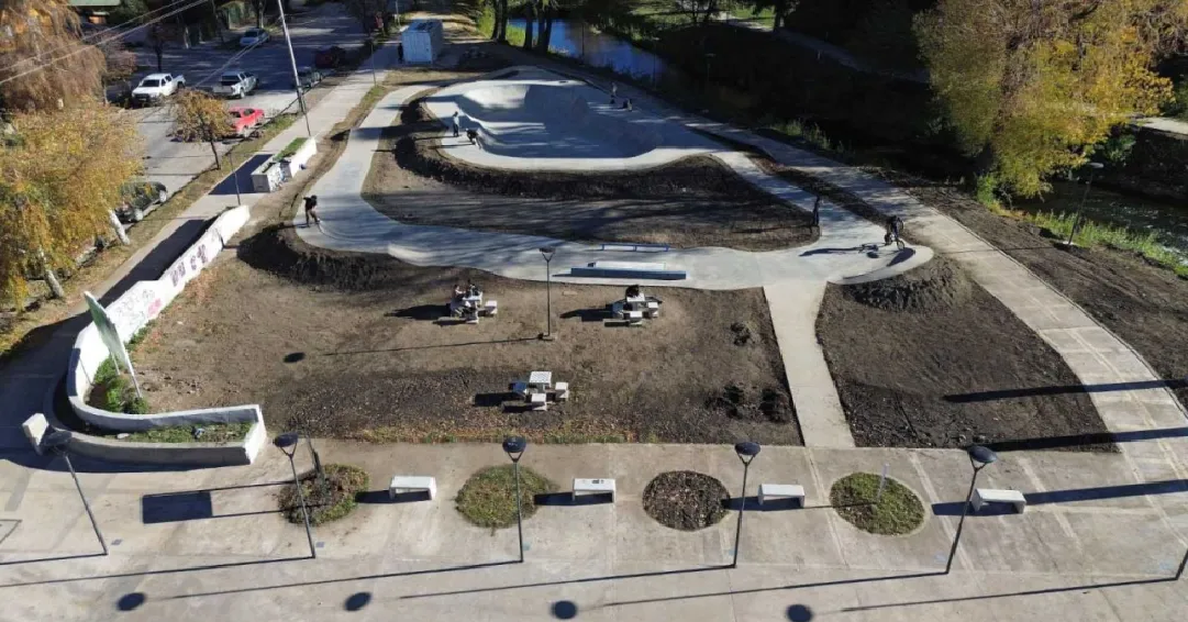 Inauguraron el Parque Lineal Pocahullo y el Skate Park