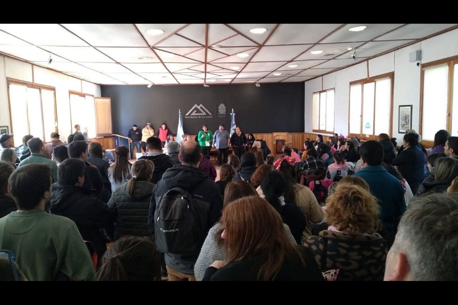 ATE firmó el reencuadre para más de 570 municipales y la regularización de 202 más