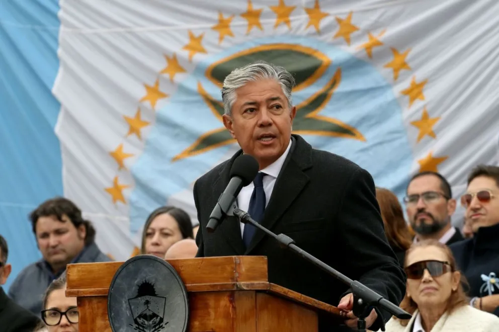 Neuquén incorpora la totalidad del Trabun Mapu al himno