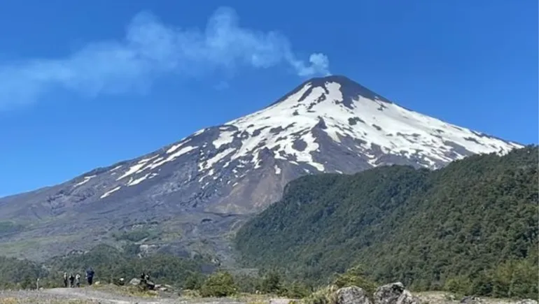 Detectaron pequeñas explosiones en el Volcán Villarrica