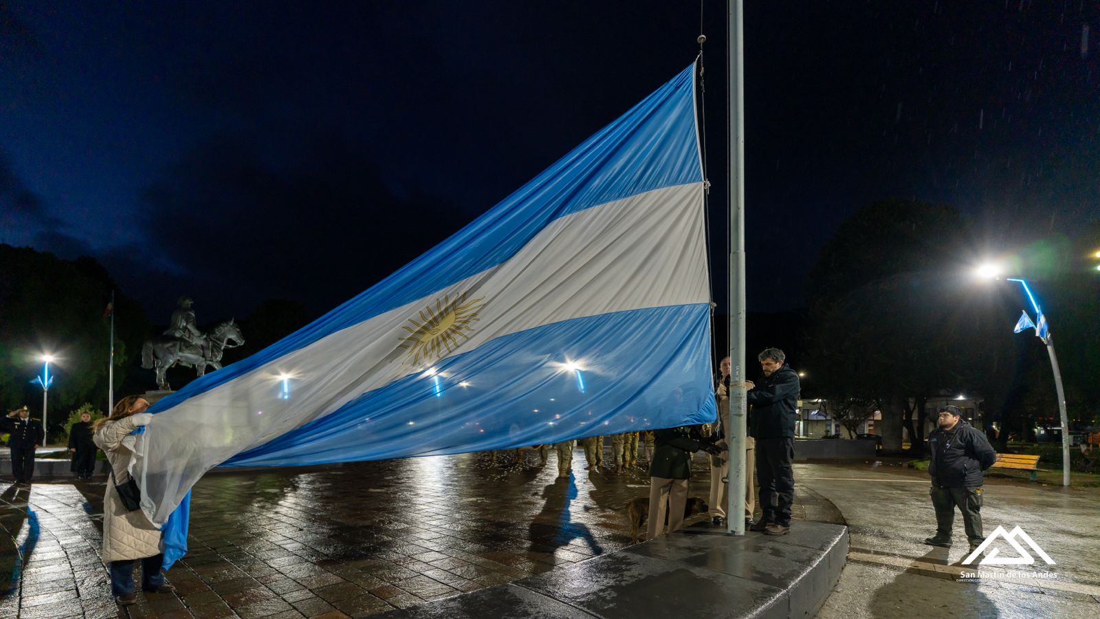 San Martín de los Andes conmemoró el Dia de la Bandera