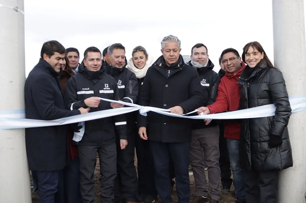 Junín de los Andes: más de 450 familias accedieron al servicio de red eléctrica y alumbrado público