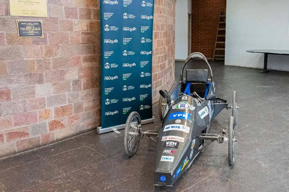 Lanzaron “Fórmula Lanín”, un programa para que estudiantes construyan vehículos eléctricos