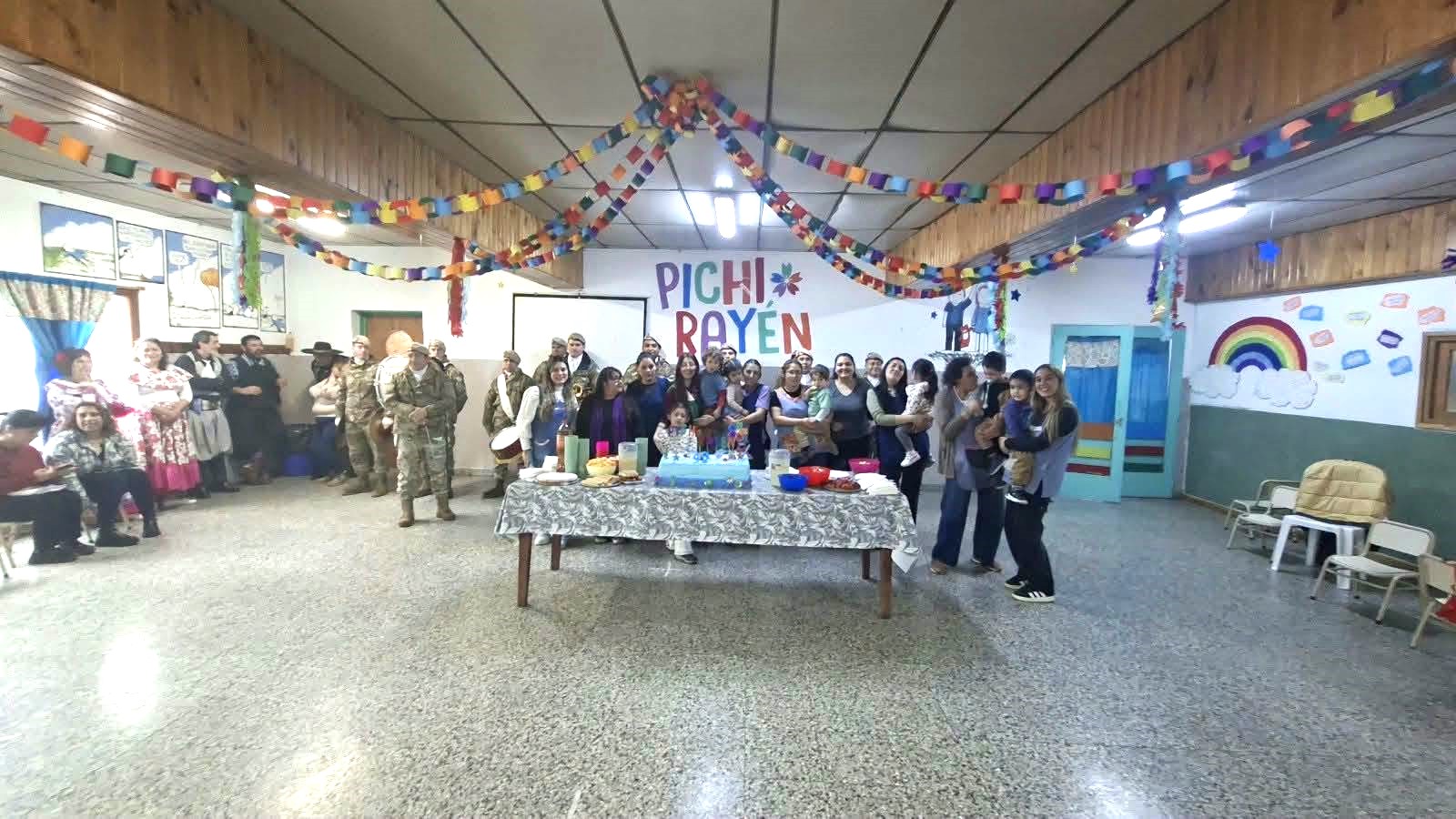 Familias, infancias y artistas celebraron los 48 años del CDI Pichi Rayén