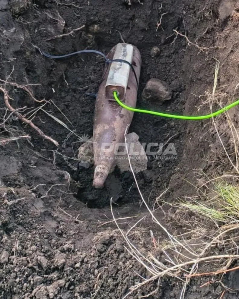 Destruyen de manera controlada un proyectil de artillería en Junín de los Andes.