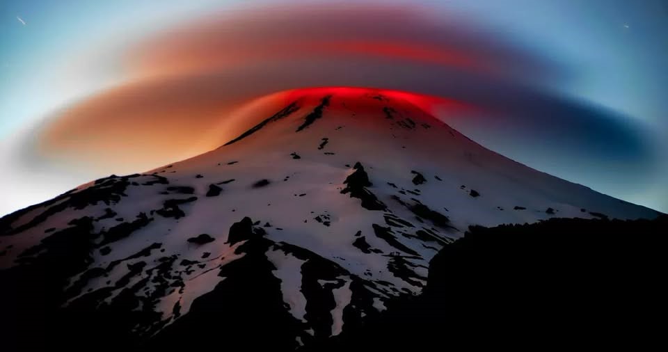 Alerta amarilla para Volcán Villarrica por “ascenso de lago de lava a superficie”
